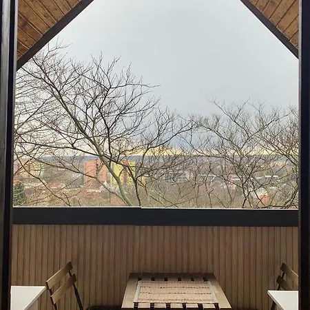 Var-lak Apartment *