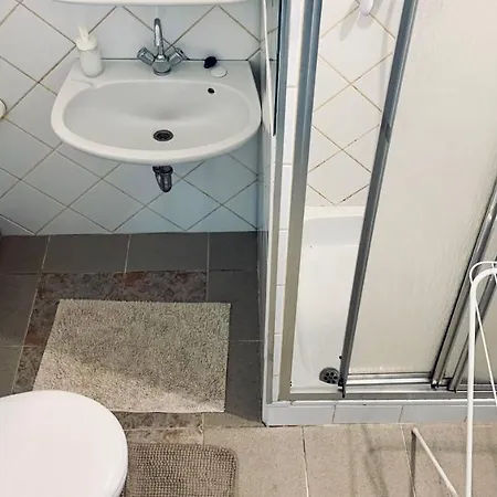 Var-lak Apartment